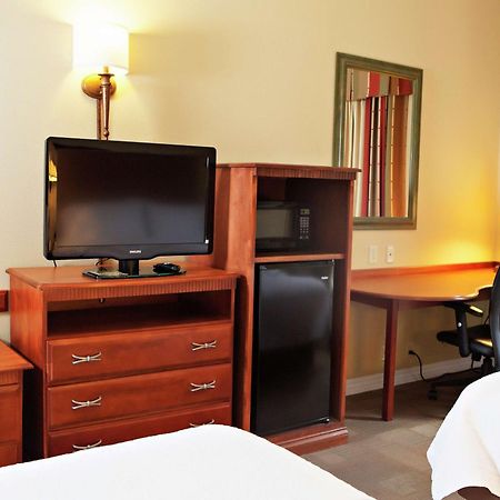 Hampton Inn Martin Exterior foto